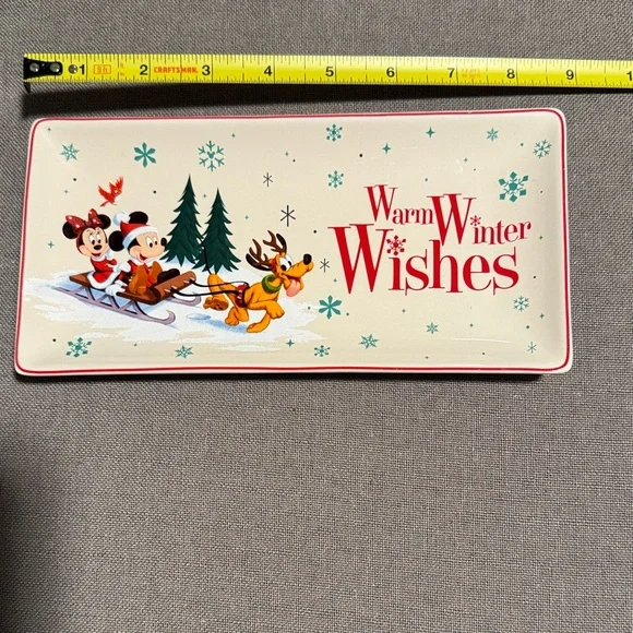 Disney Festive Christmas tray - Picture 1 of 2
